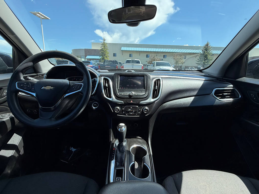 Thumbnail: 2021 Chevrolet Equinox - 11