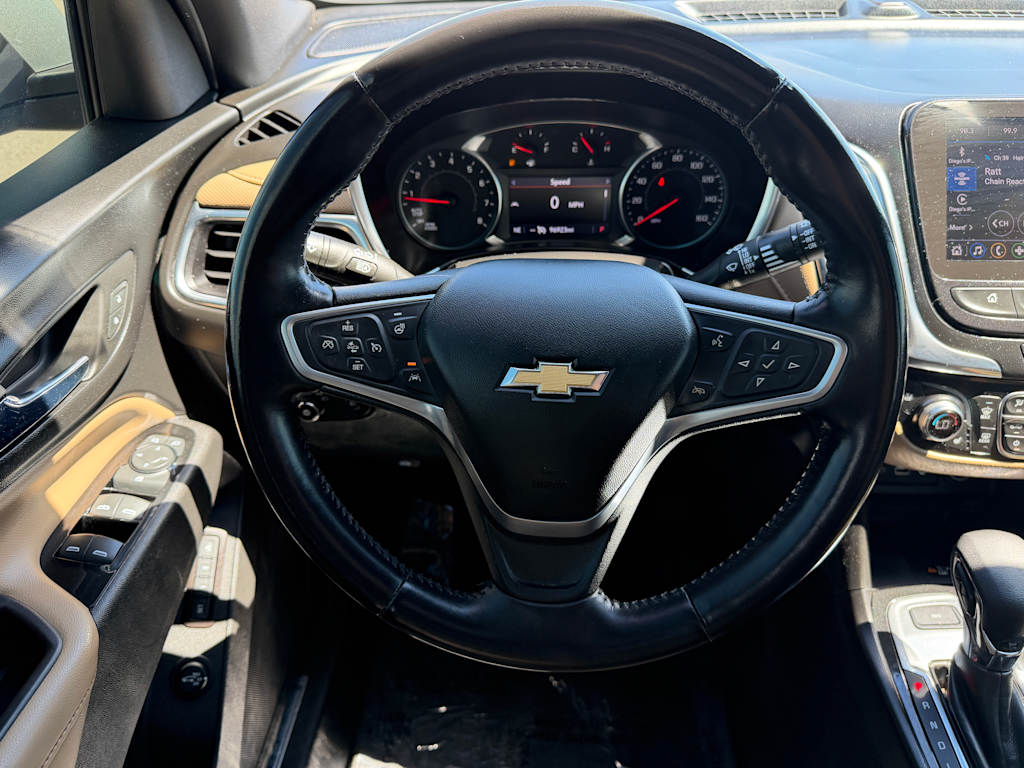 Thumbnail: 2022 Chevrolet Equinox - 6