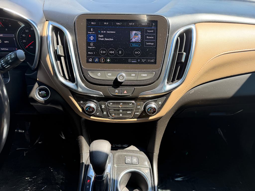 Thumbnail: 2022 Chevrolet Equinox - 10