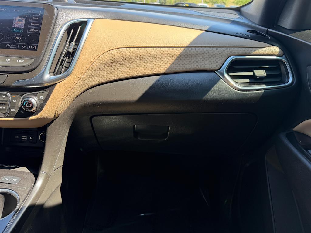 Thumbnail: 2022 Chevrolet Equinox - 21