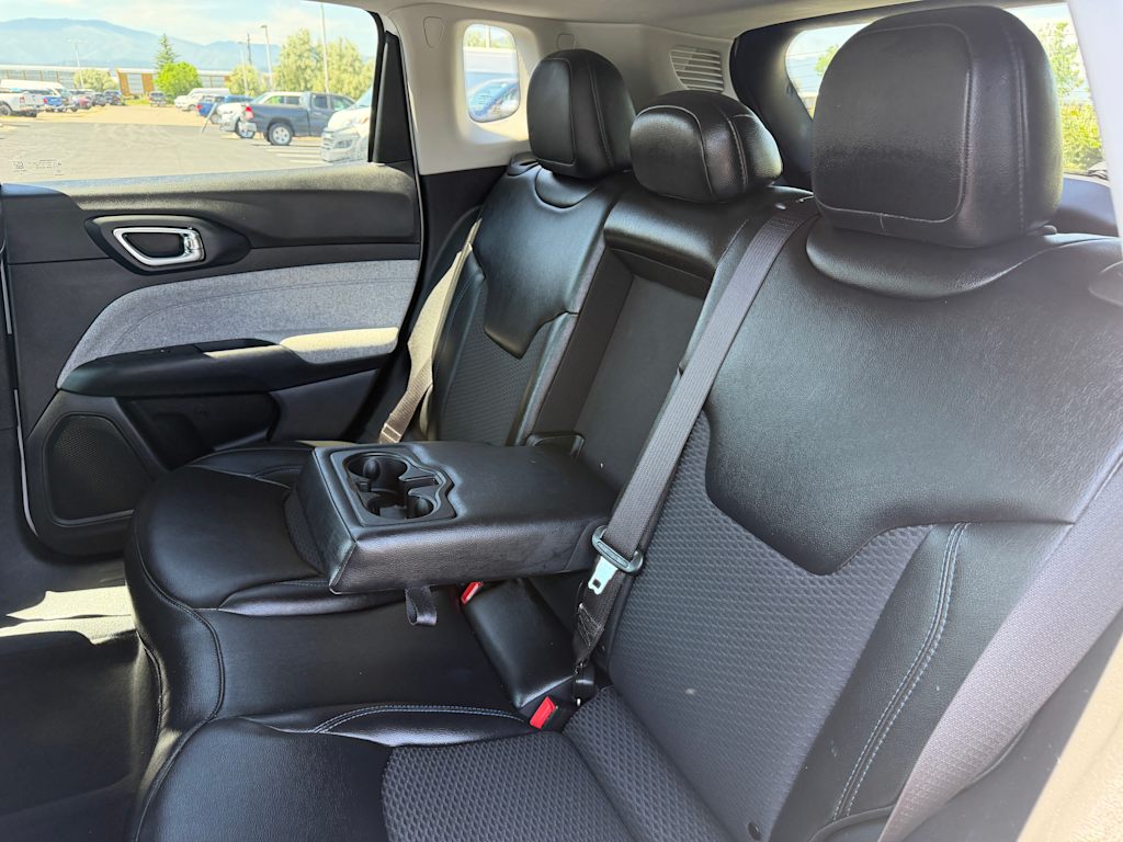 Thumbnail: 2022 Jeep Compass - 27