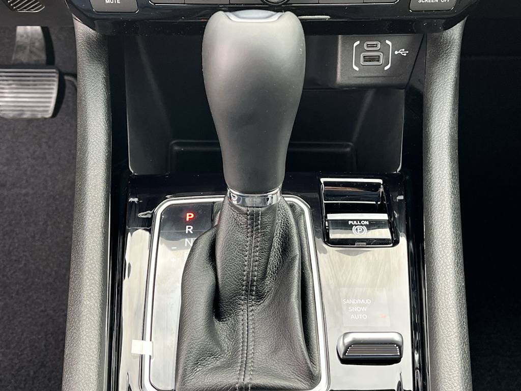 Thumbnail: 2026 Jeep Compass - 16