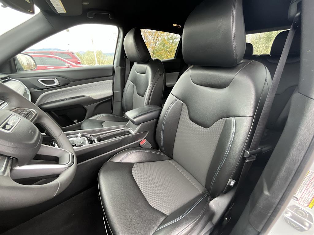 Thumbnail: 2024 Jeep Compass - 11