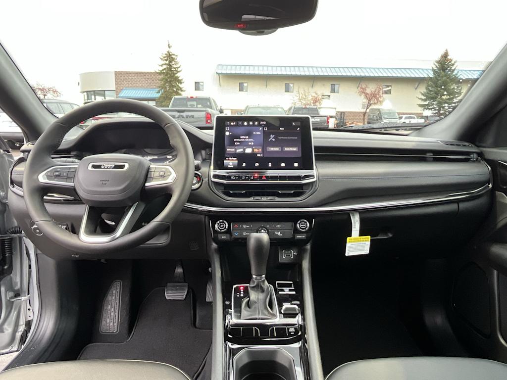 Thumbnail: 2026 Jeep Compass - 10