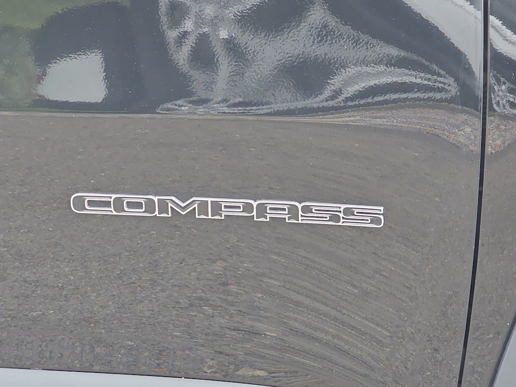 Thumbnail: 2022 Jeep Compass - 7