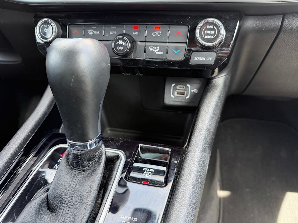 Thumbnail: 2025 Jeep Compass - 22
