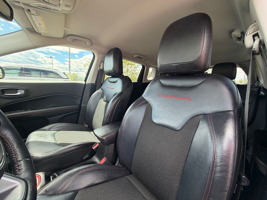 Thumbnail: 2018 Jeep Compass - 8