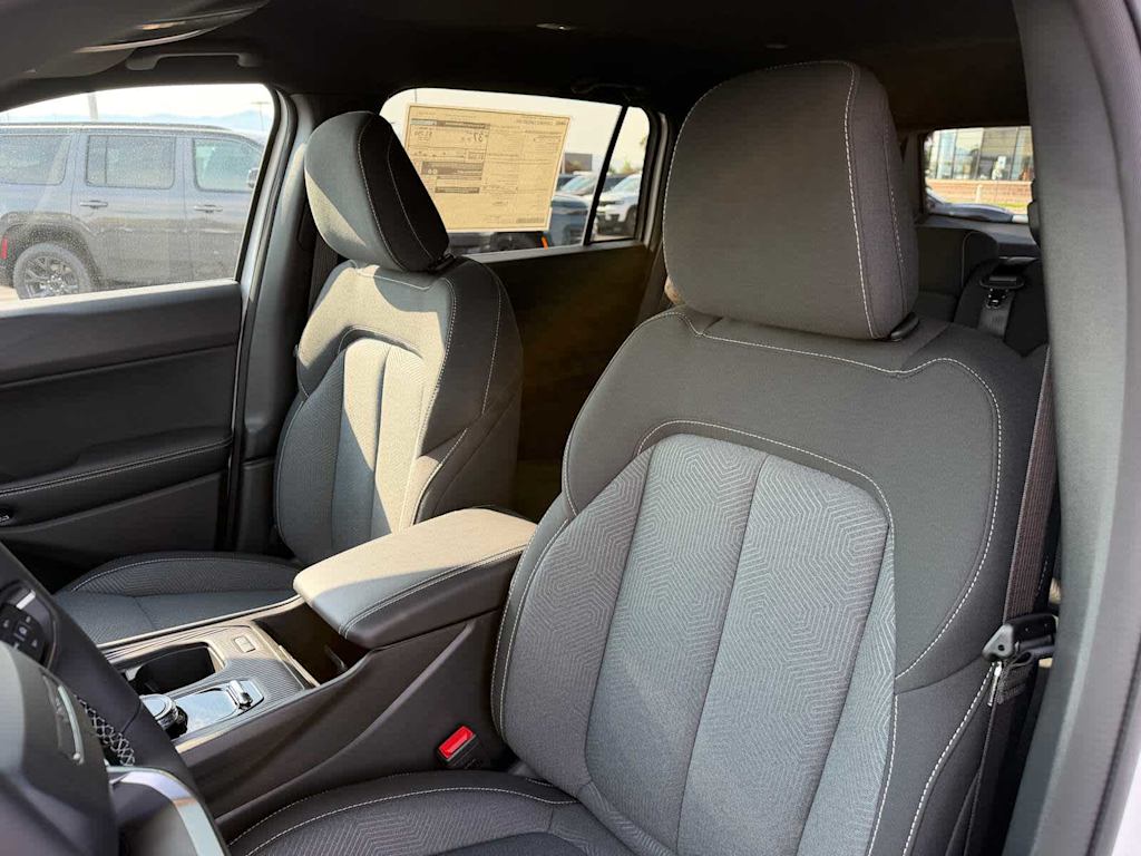 Thumbnail: 2026 Jeep Cherokee - 7