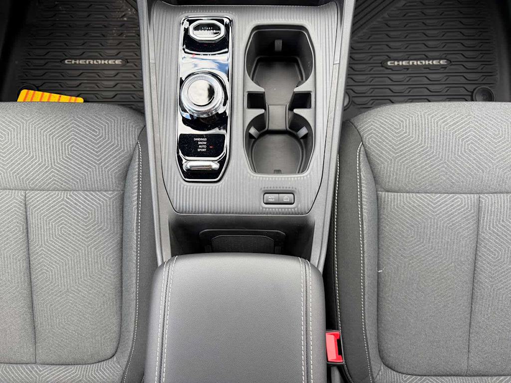 Thumbnail: 2026 Jeep Cherokee - 13