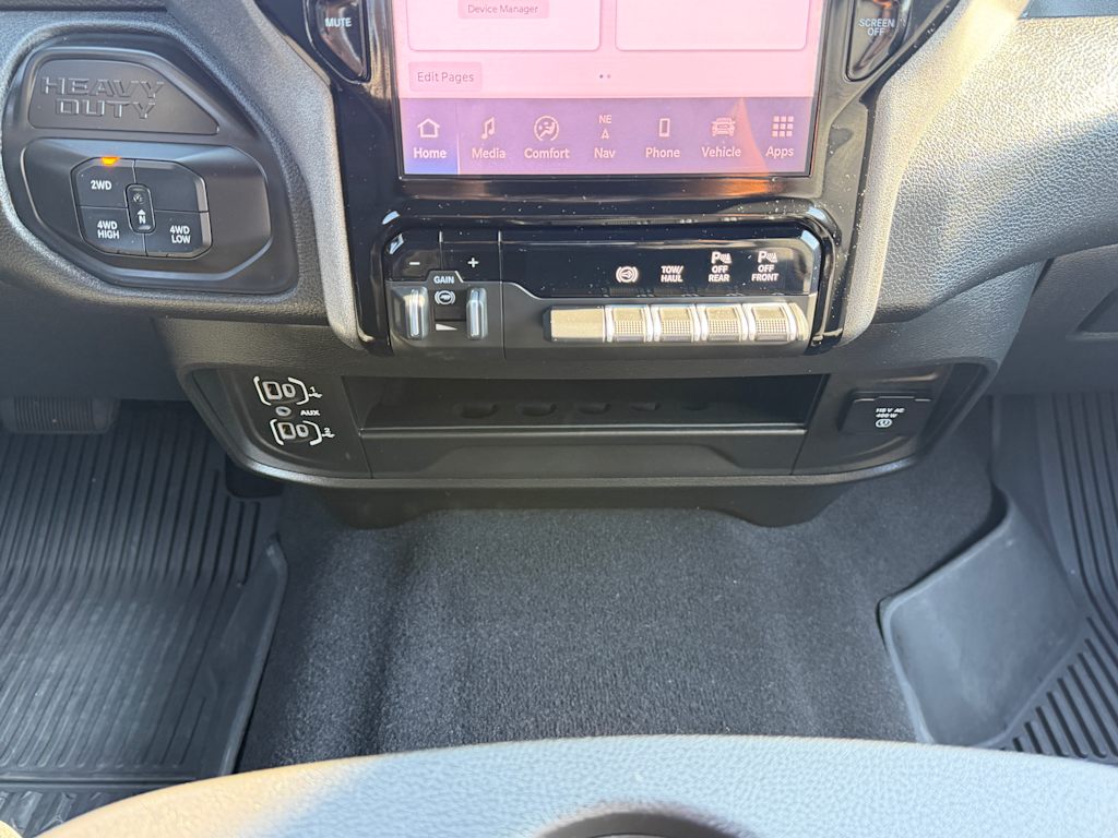 Thumbnail: 2025 RAM 3500 - 23