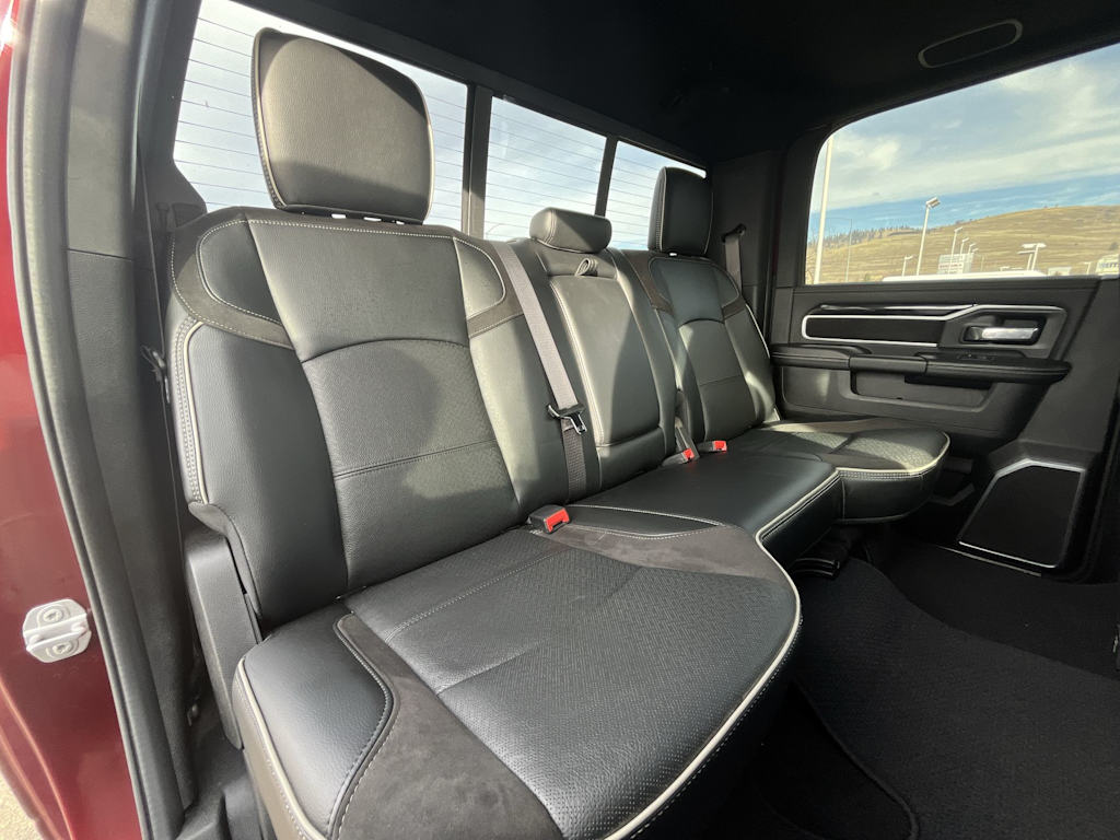 2022 RAM 3500 Laramie 20