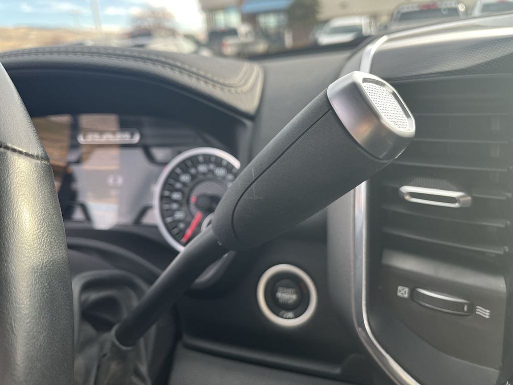 2022 RAM 3500 Laramie 14