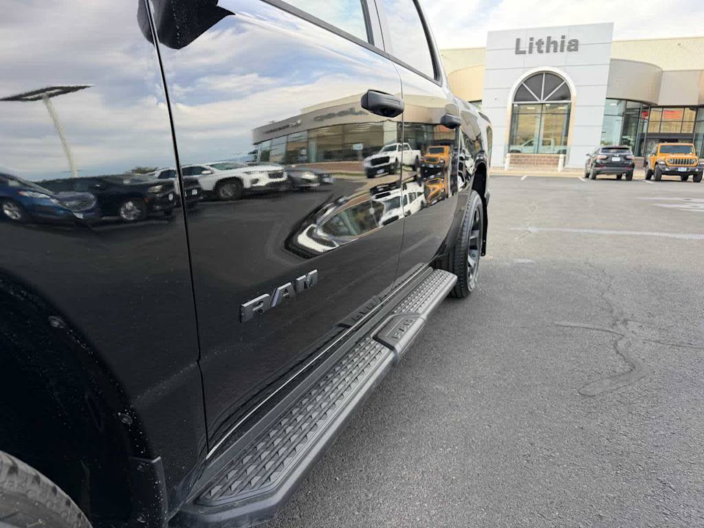 Thumbnail: 2026 RAM 1500 - 5