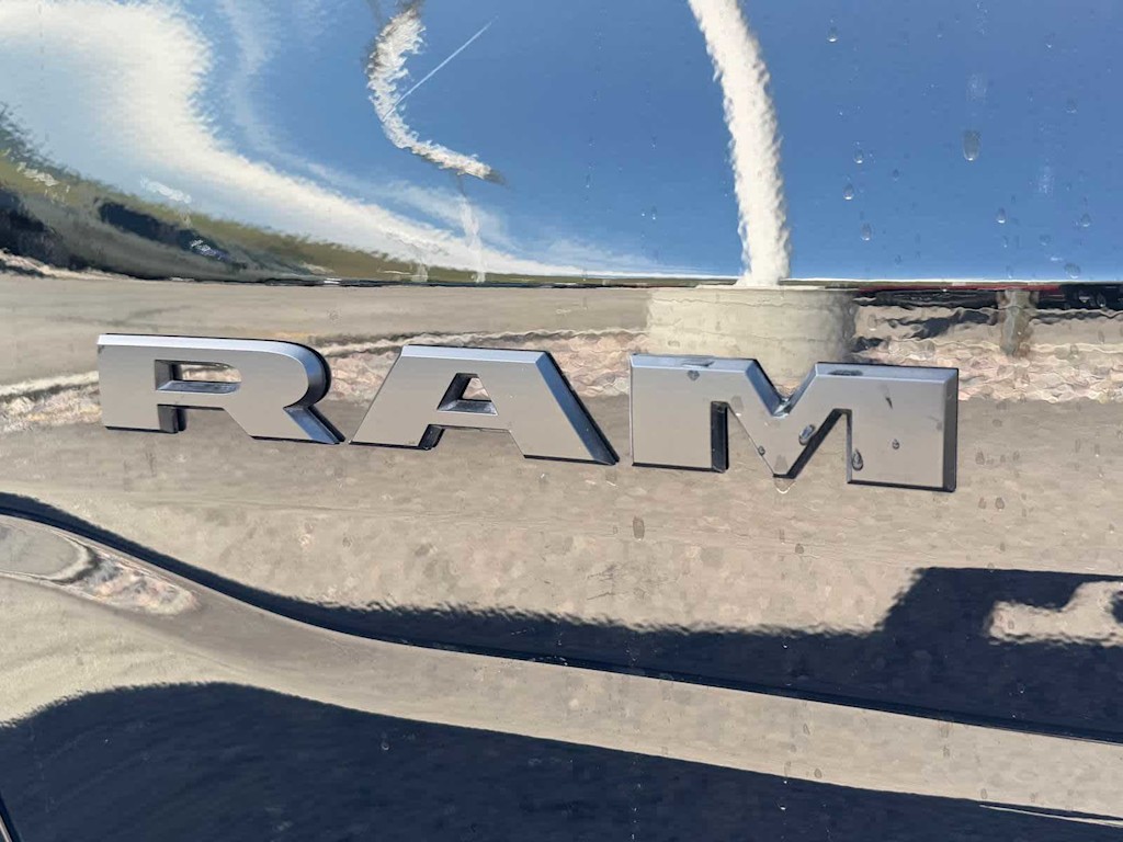 Thumbnail: 2026 RAM 1500 - 38