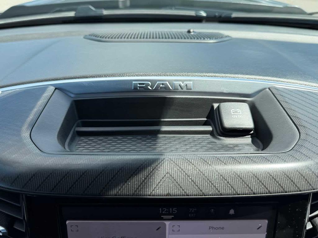 Thumbnail: 2026 RAM 1500 - 26