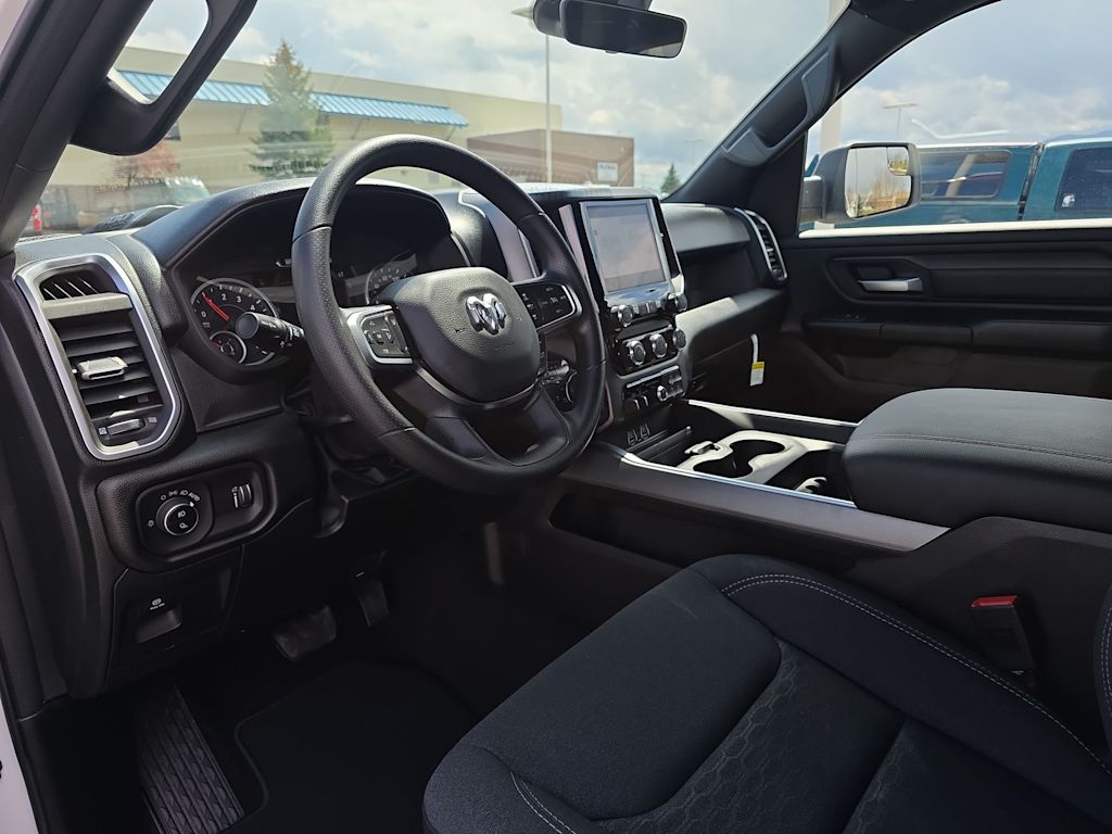 Thumbnail: 2026 RAM 1500 - 2