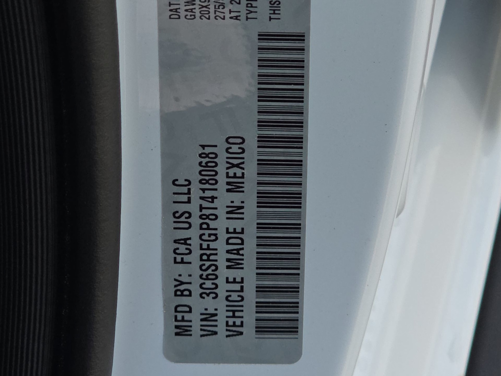 Thumbnail: 2026 RAM 1500 - 18