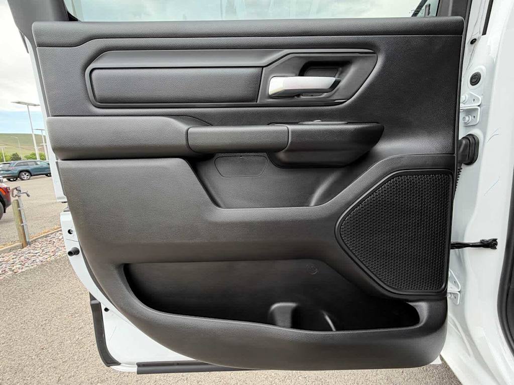 Thumbnail: 2026 RAM 1500 - 37