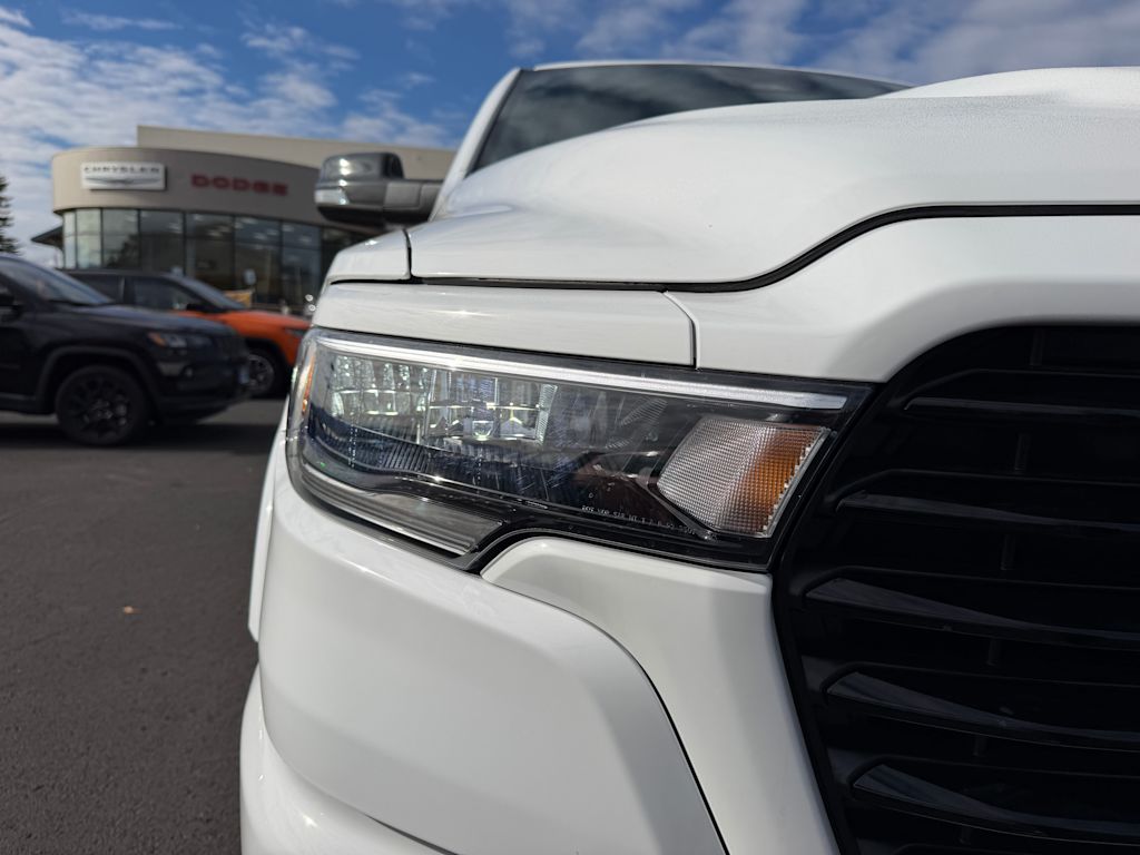 Thumbnail: 2026 RAM 1500 - 18