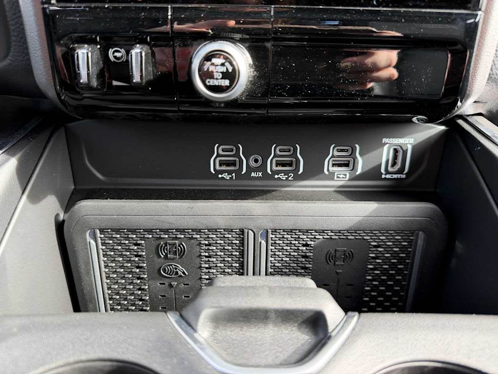Thumbnail: 2026 RAM 1500 - 27