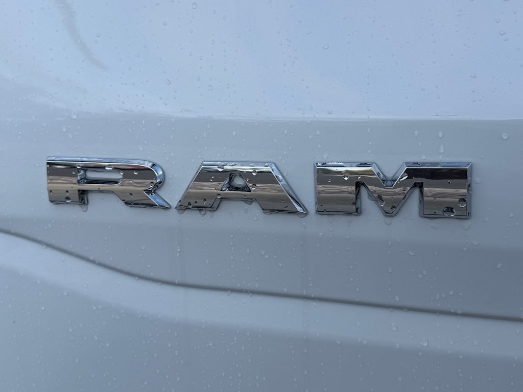 Thumbnail: 2026 RAM 1500 - 6