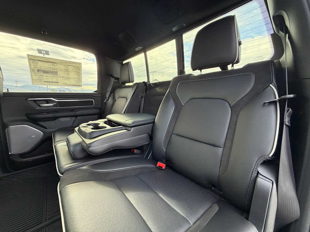 Thumbnail: 2026 RAM 1500 - 36