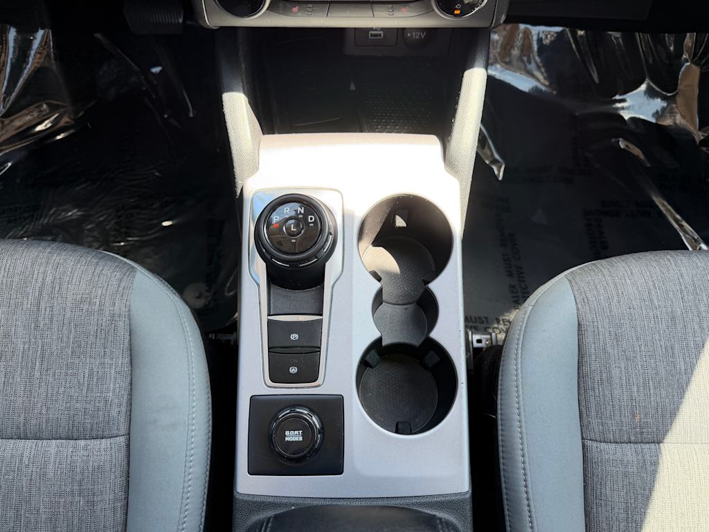 Thumbnail: 2022 Ford Bronco Sport - 14