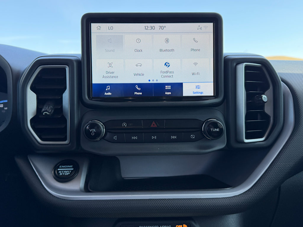 Thumbnail: 2023 Ford Bronco Sport - 12