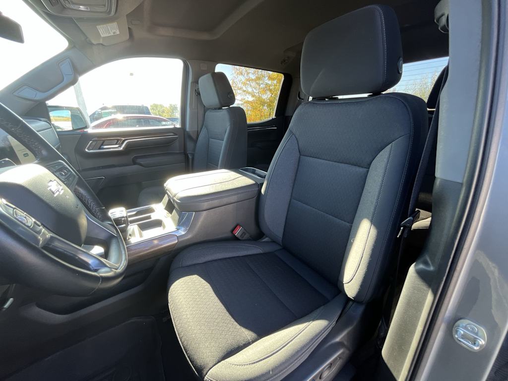 Thumbnail: 2023 Chevrolet Silverado 1500 - 11