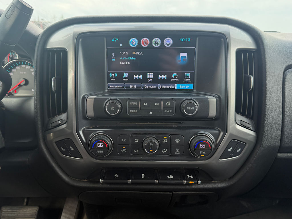 Thumbnail: 2017 Chevrolet Silverado 1500 - 13