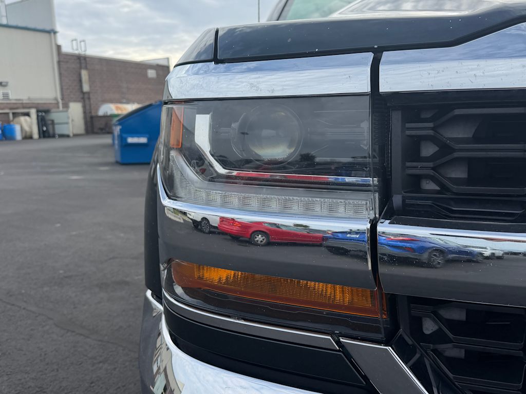 Thumbnail: 2017 Chevrolet Silverado 1500 - 16