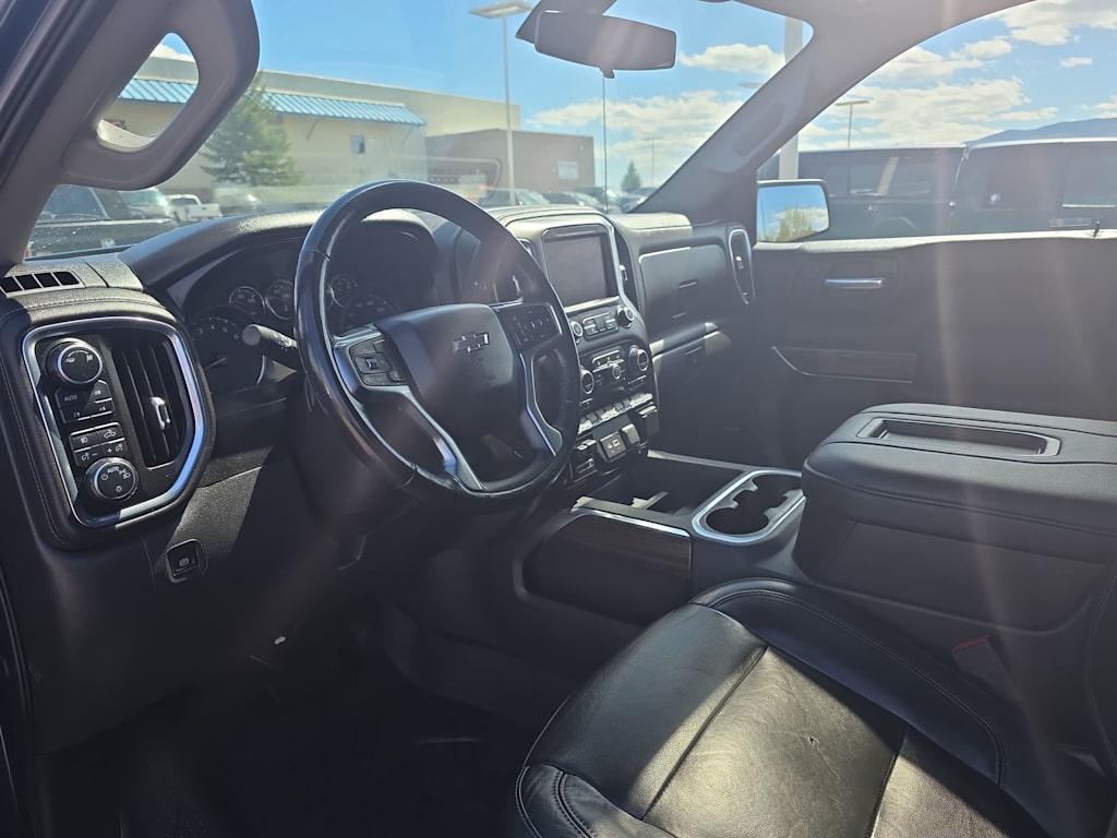 Thumbnail: 2019 Chevrolet Silverado 1500 - 2