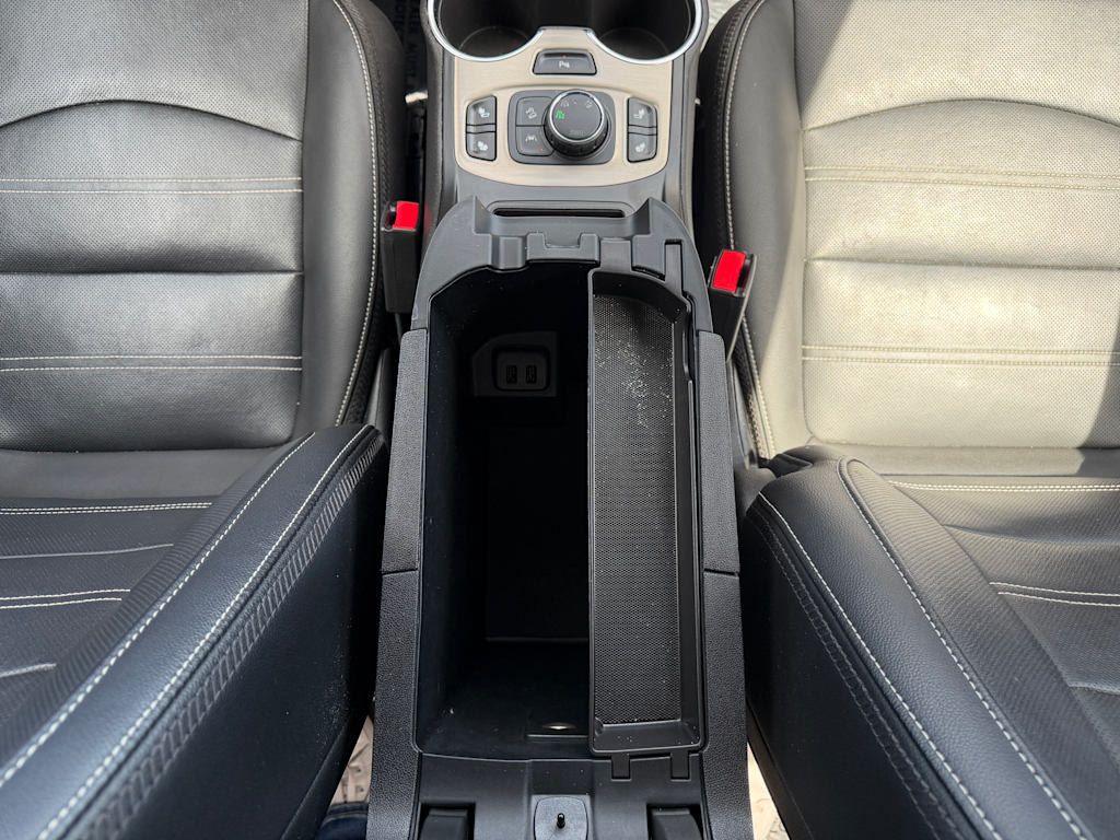 Thumbnail: 2023 GMC Terrain - 21