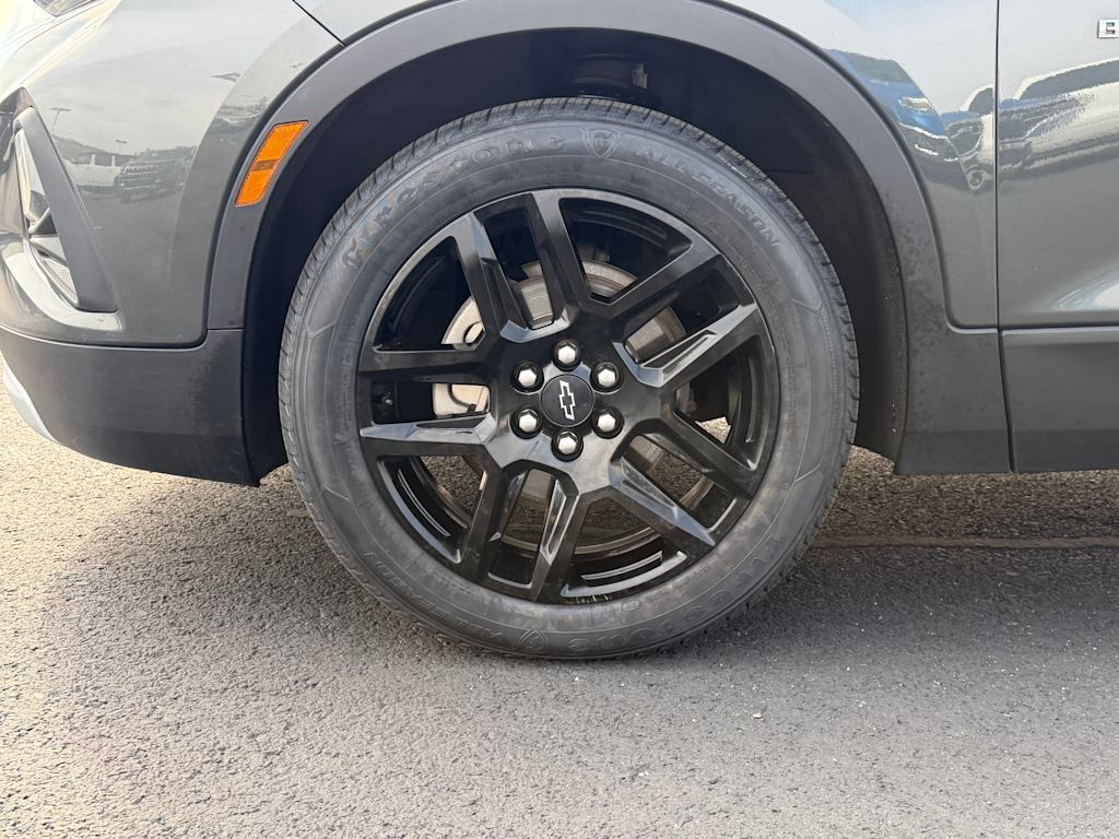 Thumbnail: 2019 Chevrolet Blazer - 5