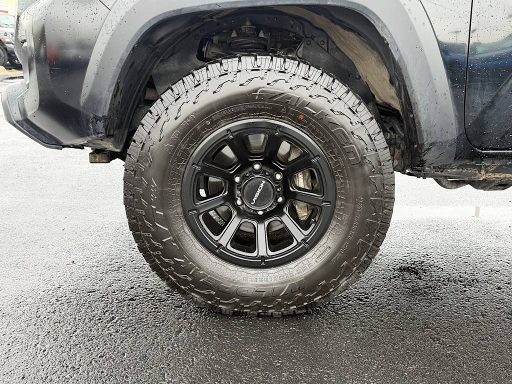 Thumbnail: 2021 Toyota Tacoma - 5