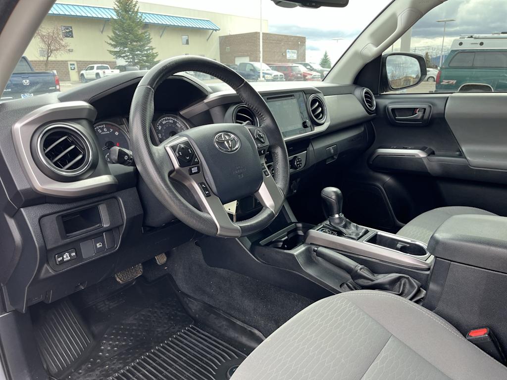 Thumbnail: 2019 Toyota Tacoma - 2