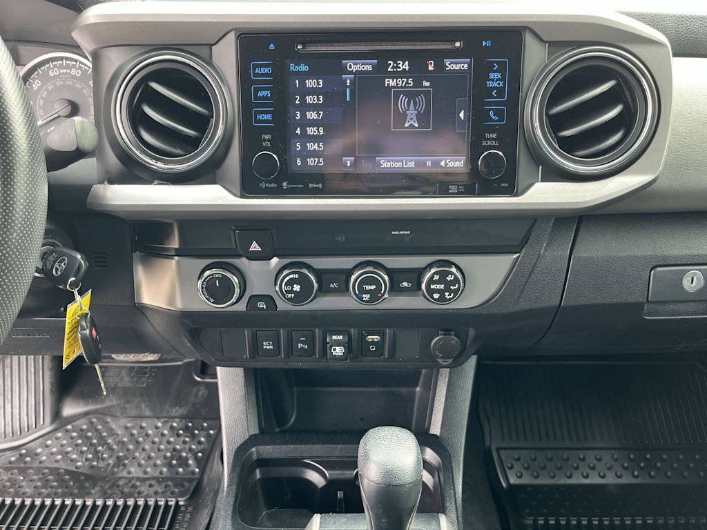 Thumbnail: 2019 Toyota Tacoma - 15