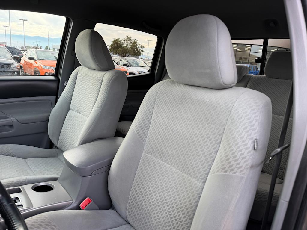 Thumbnail: 2011 Toyota Tacoma - 7