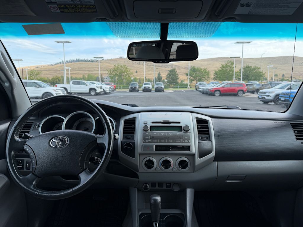 Thumbnail: 2011 Toyota Tacoma - 2