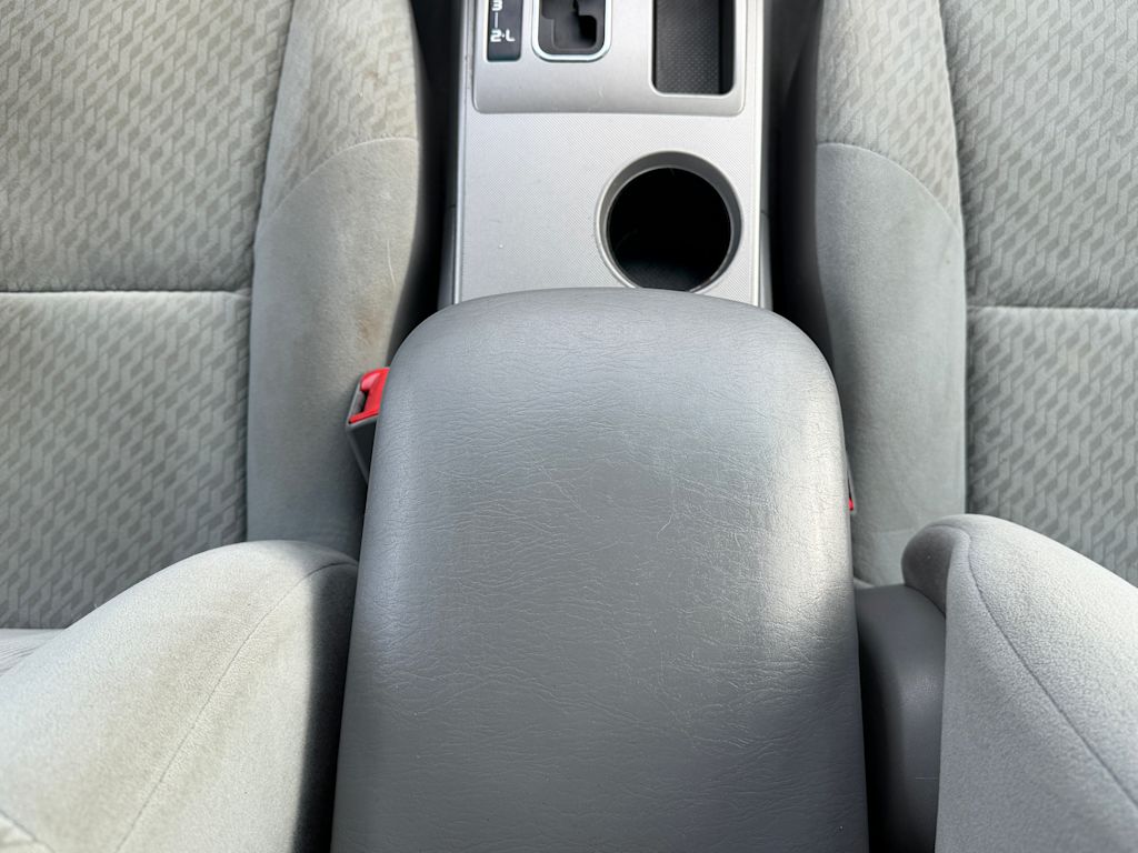 Thumbnail: 2011 Toyota Tacoma - 8