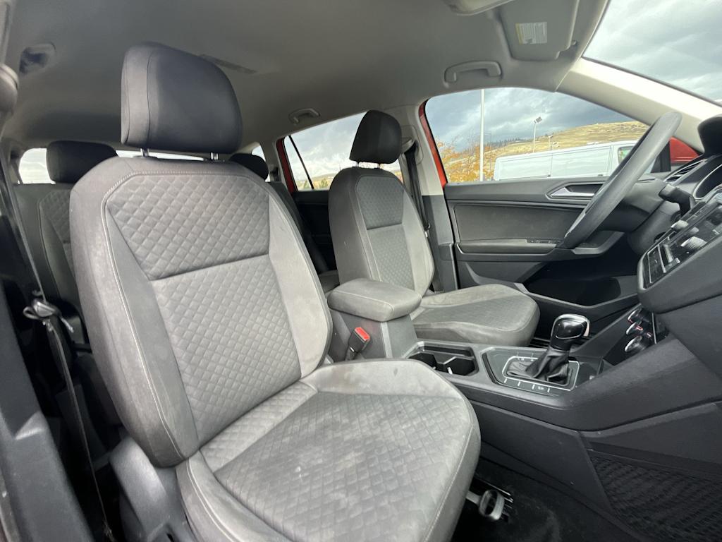 Thumbnail: 2019 Volkswagen Tiguan - 12