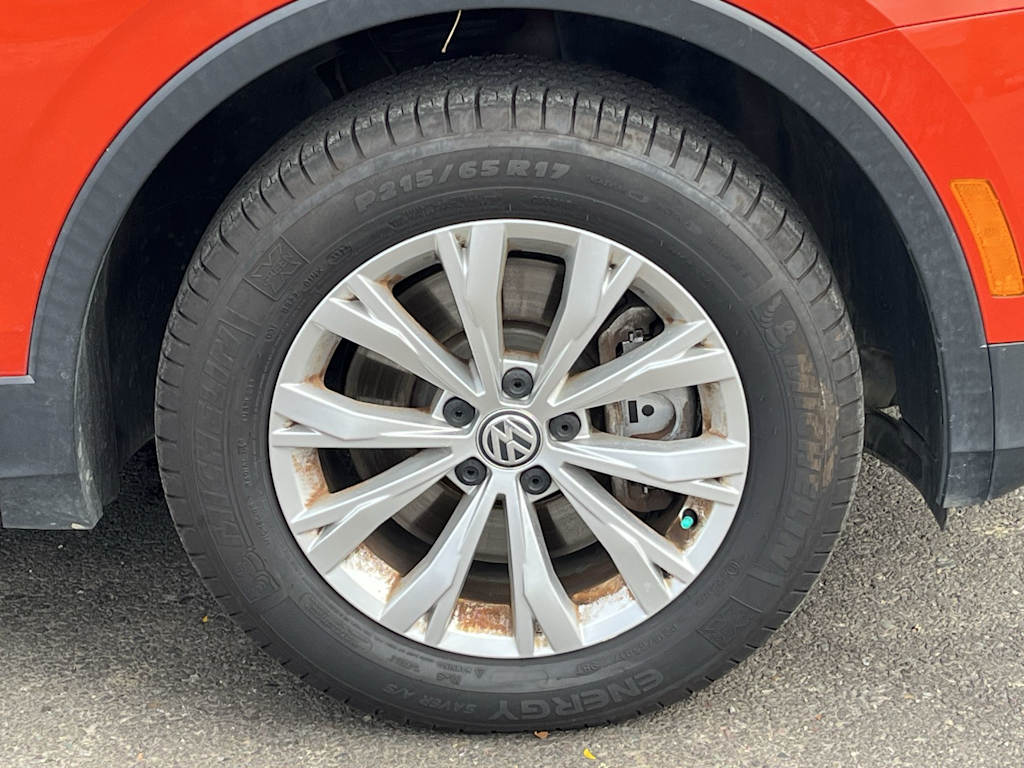 Thumbnail: 2019 Volkswagen Tiguan - 8