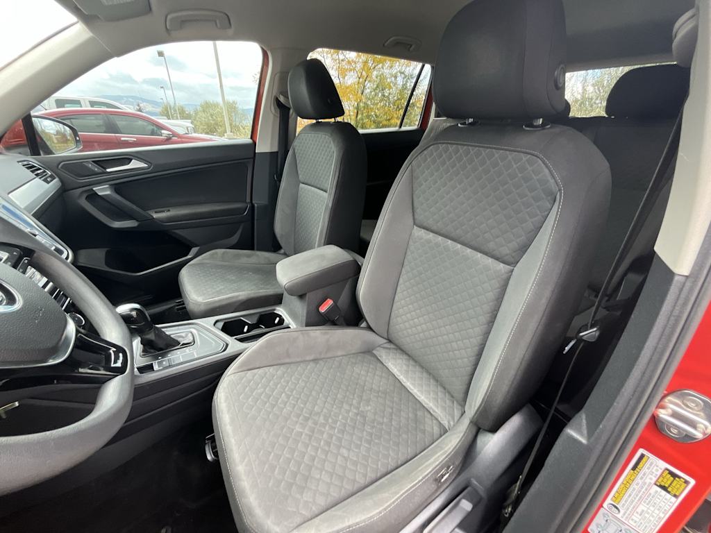 Thumbnail: 2019 Volkswagen Tiguan - 11