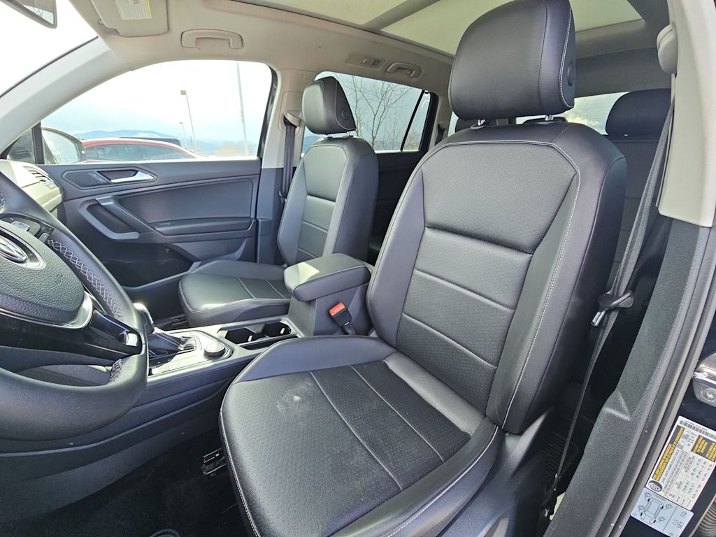 2021 Volkswagen Tiguan SE 11