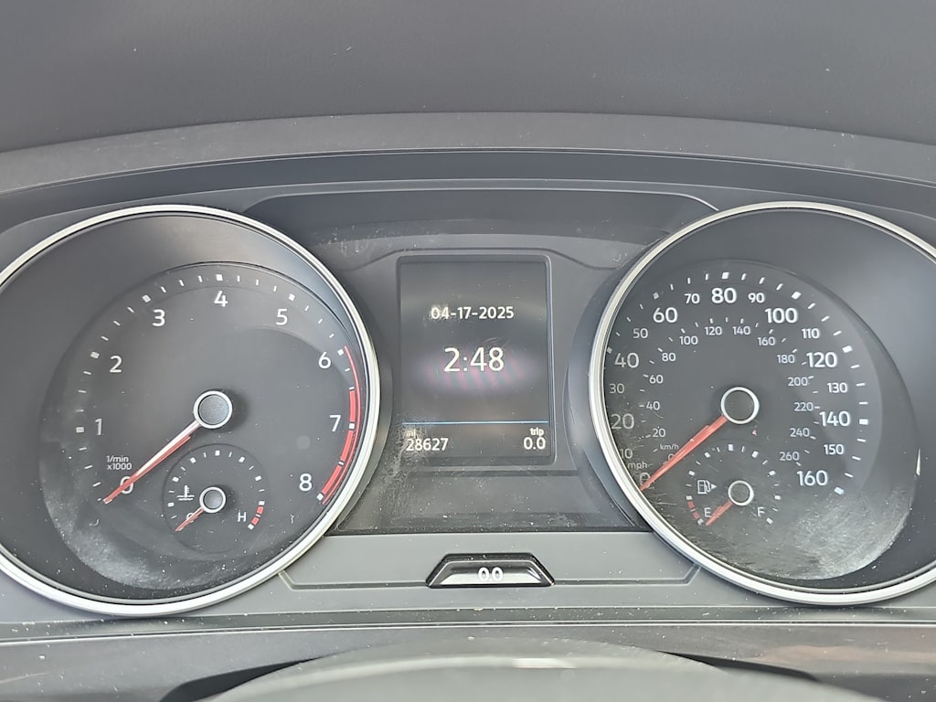 2021 Volkswagen Tiguan SE 17