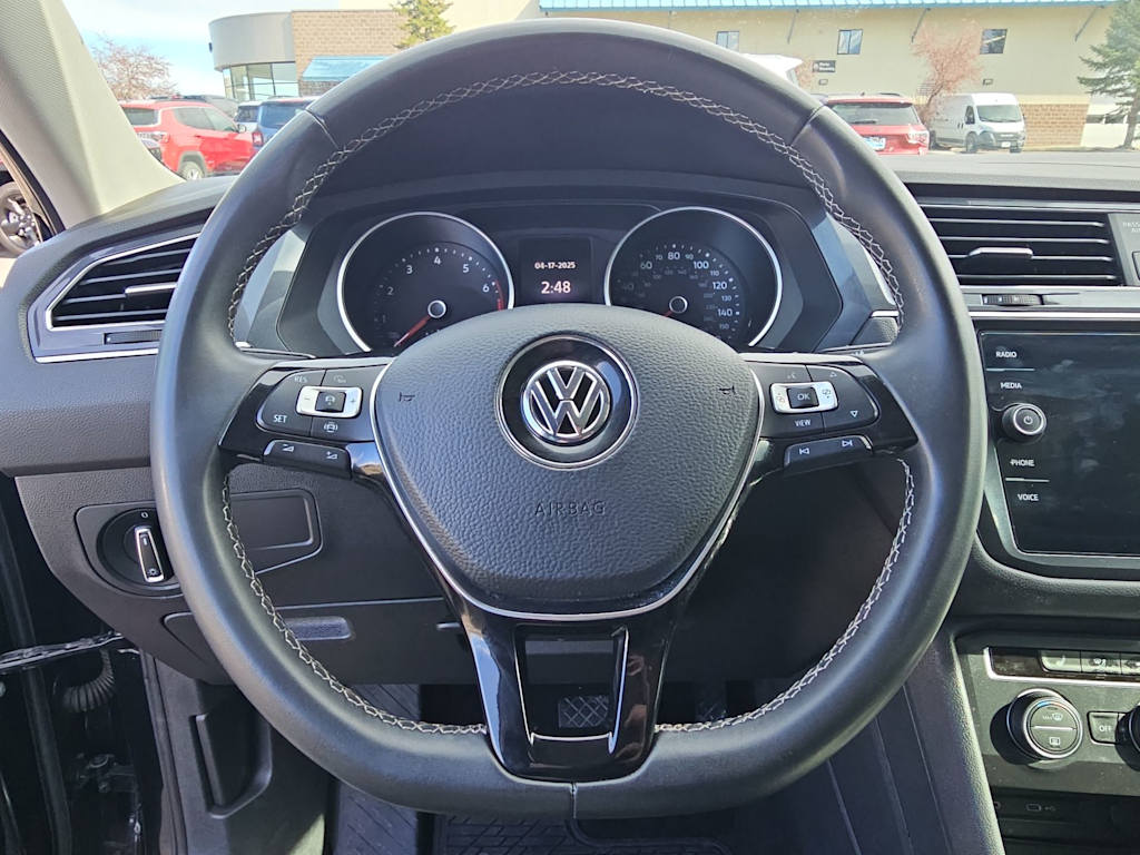 2021 Volkswagen Tiguan SE 14