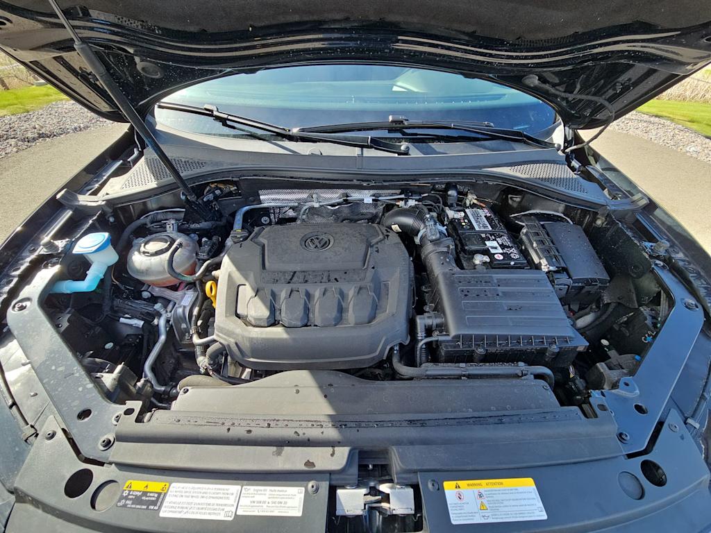 2021 Volkswagen Tiguan SE 9