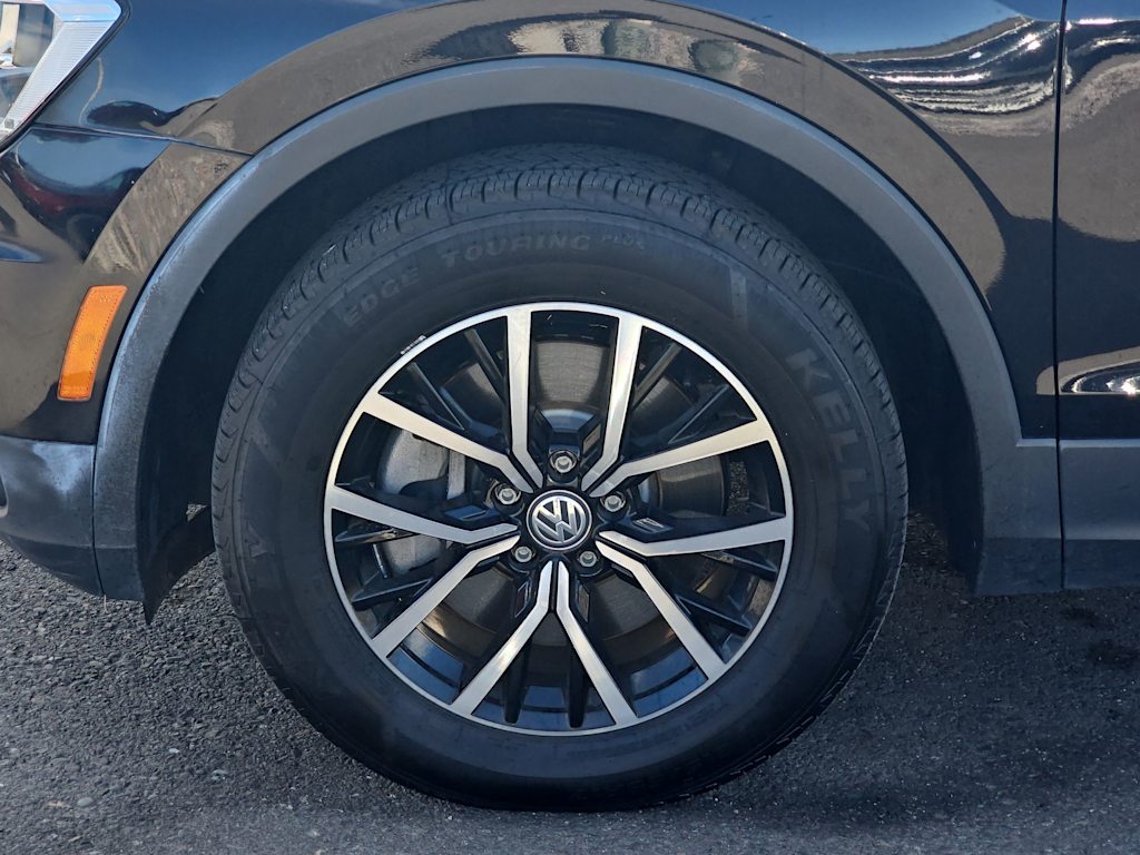 2021 Volkswagen Tiguan SE 8