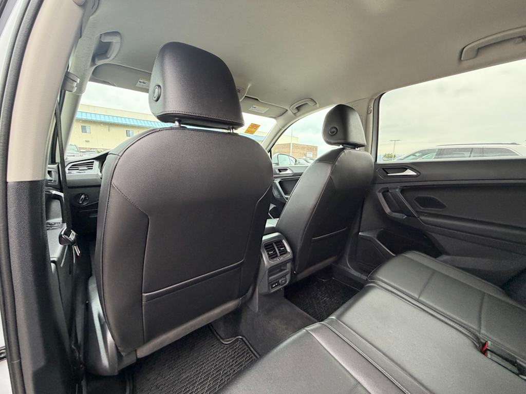 Thumbnail: 2019 Volkswagen Tiguan - 27