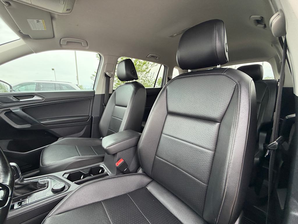 Thumbnail: 2019 Volkswagen Tiguan - 7